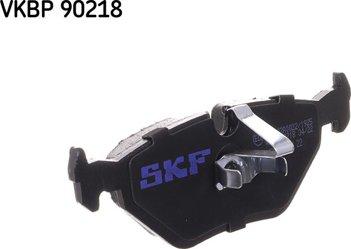 SKF VKBP 90218 - Тормозные колодки, дисковые, комплект autospares.lv