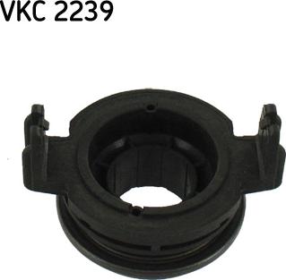 SKF VKM 38339 - Ролик, поликлиновый ремень autospares.lv