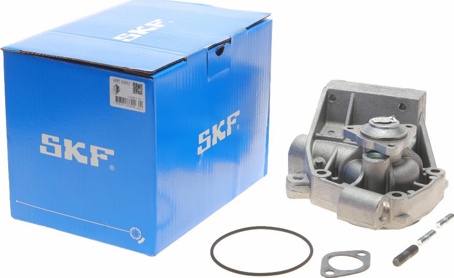 SKF VKPC 82652 - Водяной насос autospares.lv