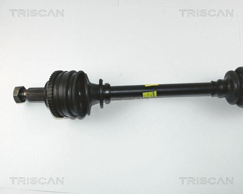 Triscan 8540 10515 - Приводной вал autospares.lv