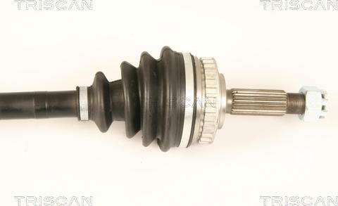 Triscan 8540 24567 - Приводной вал autospares.lv