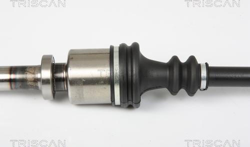 Triscan 8540 25667 - Приводной вал autospares.lv