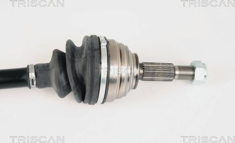 Triscan 8540 25607 - Приводной вал autospares.lv