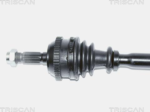 Triscan 8540 28566 - Приводной вал autospares.lv