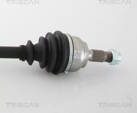 Triscan 8540 28679 - Приводной вал autospares.lv