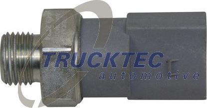 Trucktec Automotive 01.17.022 - Датчик, давление масла autospares.lv
