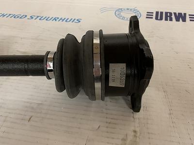 URW 10-06269 - Приводной вал autospares.lv