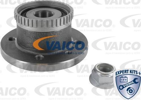 VAICO V46-0450 - Подшипник ступицы колеса, комплект autospares.lv