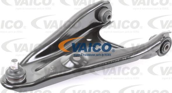 VAICO V46-0715 - Рычаг подвески колеса autospares.lv