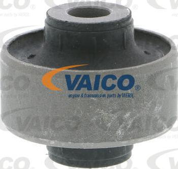 VAICO V40-0941 - Сайлентблок, рычаг подвески колеса autospares.lv