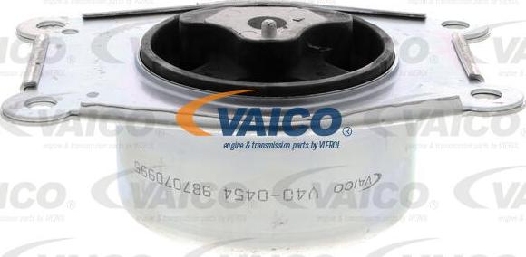 VAICO V40-0454 - Подушка, опора, подвеска двигателя autospares.lv