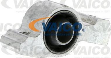 VAICO V42-0142 - Сайлентблок, рычаг подвески колеса autospares.lv