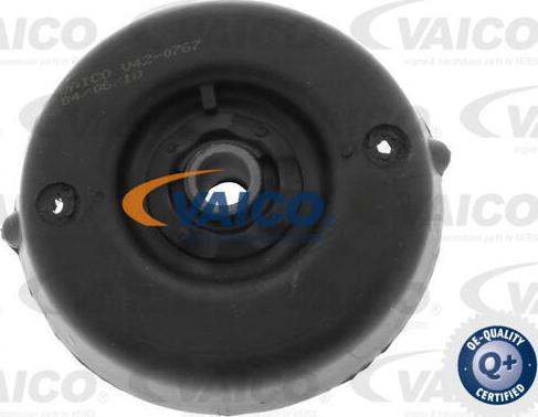 VAICO V42-0767 - Опора стойки амортизатора, подушка autospares.lv