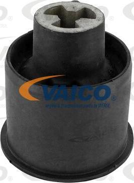 VAICO V10-0977 - Сайлентблок балки моста autospares.lv