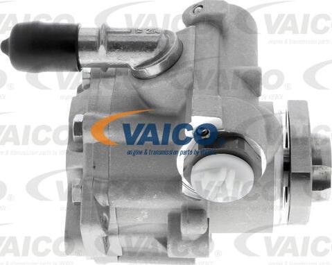 VAICO V10-0568 - Гидравлический насос, рулевое управление, ГУР autospares.lv