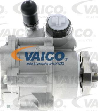 VAICO V10-0576 - Гидравлический насос, рулевое управление, ГУР autospares.lv