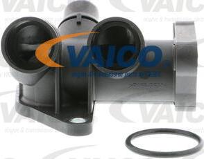 VAICO V10-0377 - Фланец охлаждающей жидкости autospares.lv