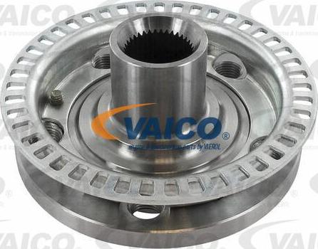 VAICO V10-1485 - Ступица колеса, поворотный кулак autospares.lv