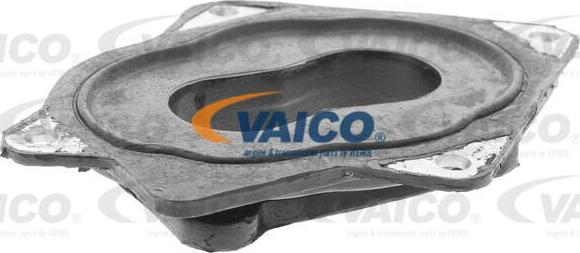 VAICO V10-1239 - Фланец, карбюратор autospares.lv
