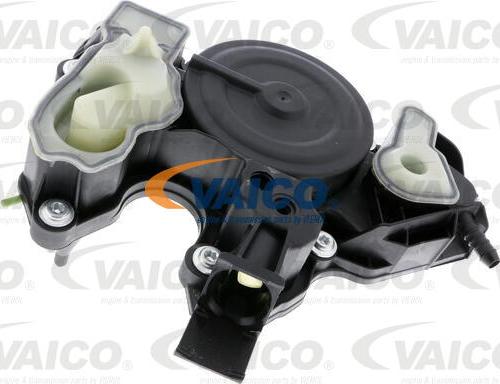 VAICO V10-3697 - Маслосъемный щиток, вентиляция картера autospares.lv