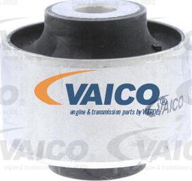 VAICO V10-3118 - Сайлентблок, рычаг подвески колеса autospares.lv