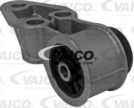 VAICO V10-7513 - Сайлентблок балки моста autospares.lv