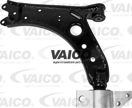 VAICO V10-7236-1 - Рычаг подвески колеса autospares.lv