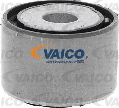 VAICO V30-1145 - Сайлентблок балки моста autospares.lv