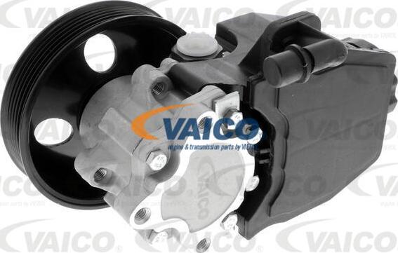 VAICO V30-1840 - Гидравлический насос, рулевое управление, ГУР autospares.lv