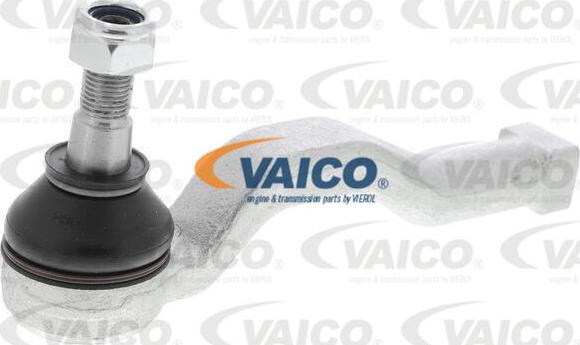 VAICO V32-9557 - Наконечник рулевой тяги, шарнир autospares.lv