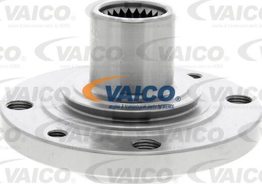VAICO V24-0458 - Ступица колеса, поворотный кулак autospares.lv