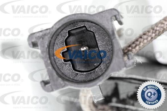 VAICO V24-0374 - Тормозные колодки, дисковые, комплект autospares.lv