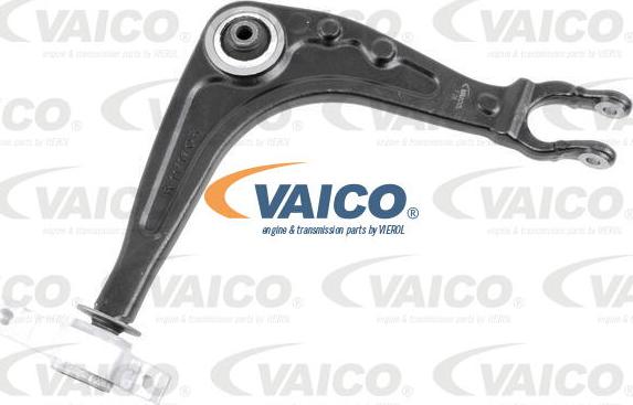 VAICO V22-0447 - Рычаг подвески колеса autospares.lv