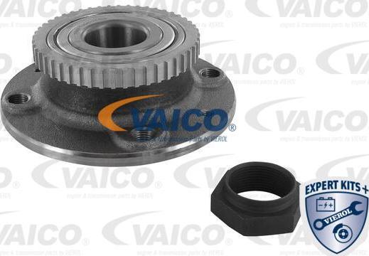 VAICO V22-1026 - Подшипник ступицы колеса, комплект autospares.lv