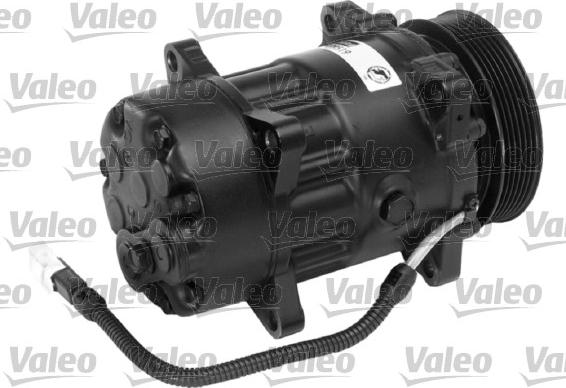 Valeo 699519 - Компрессор кондиционера autospares.lv