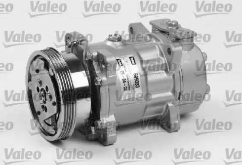 Valeo 699033 - Компрессор кондиционера autospares.lv