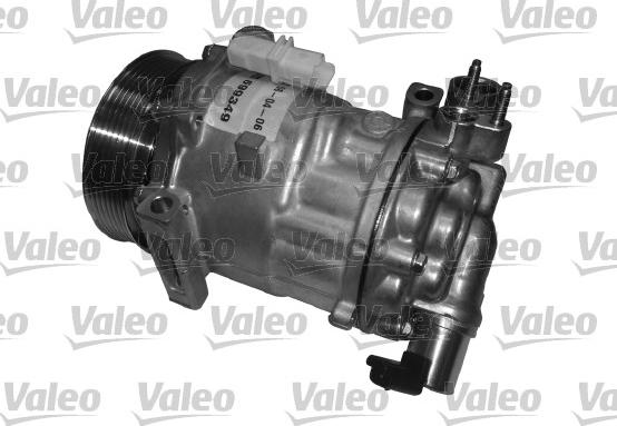 Valeo 699349 - Компрессор кондиционера autospares.lv