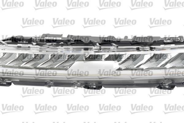 Valeo 045150 - Фара дневного освещения autospares.lv