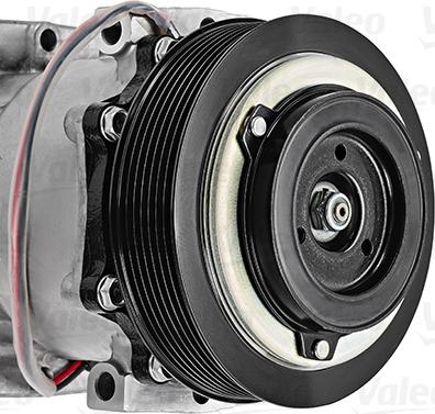 Valeo 813027 - Компрессор кондиционера autospares.lv