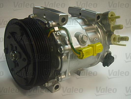 Valeo 813718 - Компрессор кондиционера autospares.lv