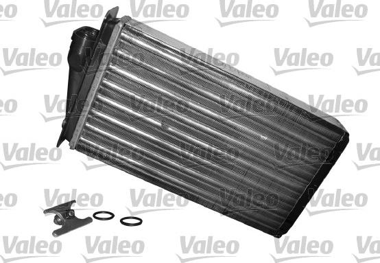 Valeo 812176 - Теплообменник, отопление салона autospares.lv