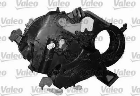 Valeo 817519 - Испаритель, кондиционер autospares.lv