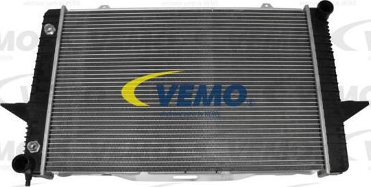 Vemo V95-60-0001 - Радиатор, охлаждение двигателя autospares.lv