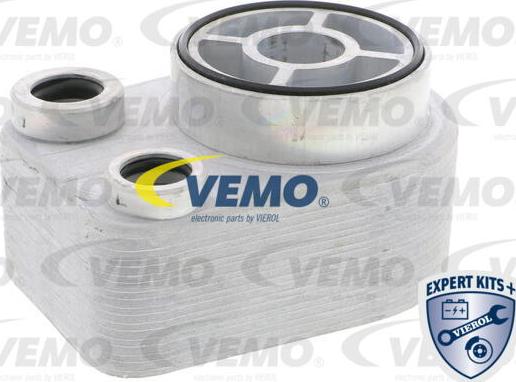 Vemo V46-60-0010 - Масляный радиатор, двигательное масло autospares.lv