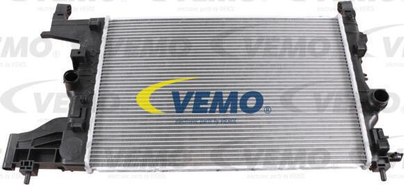 Vemo V40-60-2095 - Радиатор, охлаждение двигателя autospares.lv