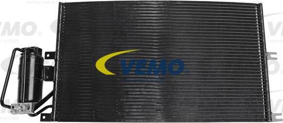 Vemo V40-62-0008 - Конденсатор кондиционера autospares.lv