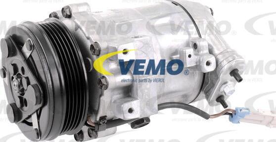 Vemo V40-15-2026 - Компрессор кондиционера autospares.lv