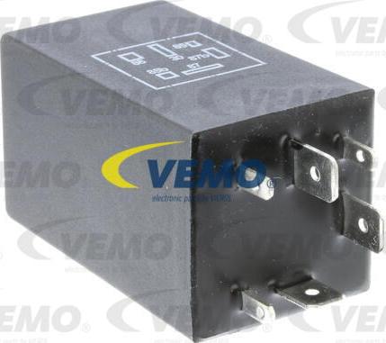 Vemo V40-71-0002 - Реле, топливный насос autospares.lv