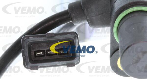 Vemo V40-72-0302 - Датчик импульсов, коленвал autospares.lv