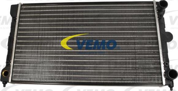 Vemo V15-60-5020 - Радиатор, охлаждение двигателя autospares.lv